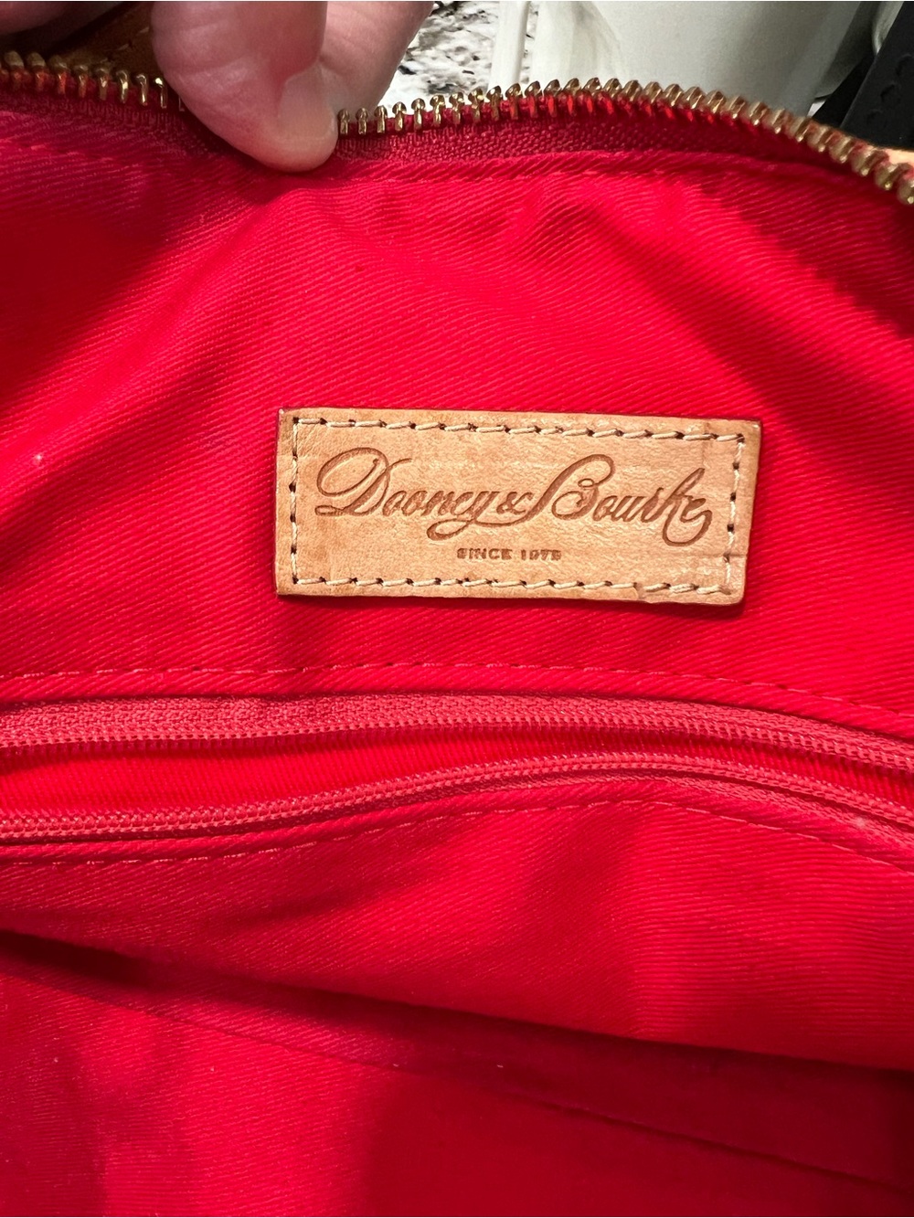 This is a vintage Dooney & Bourke Y2K "Picnic Ant" Madras bag leather handles - Picture 6 of 13